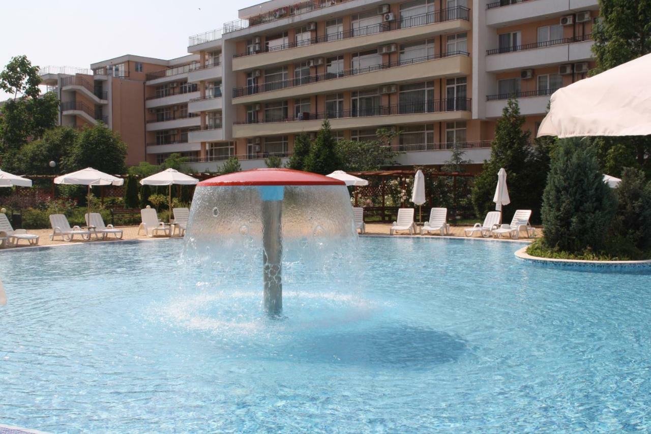 Grand Kamelia Apartment Sunny Beach Buitenkant foto